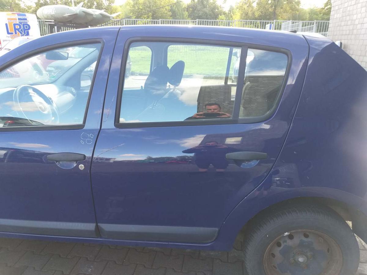 Dacia Sandero original Tür hinten links OV61H Blue Marine Bj.2009